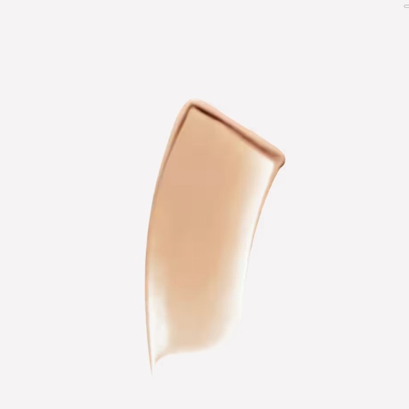 List 3 - NW22 MAC Studio Fix Fluid SPF 15: Matte, full coverage, SPF. - Picture 2 of 4